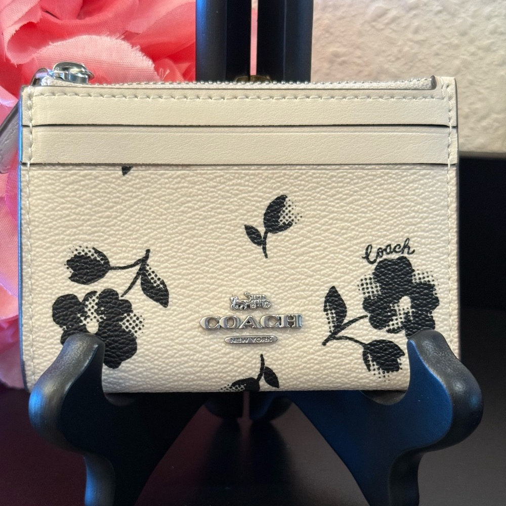 Coach Mini Skinny ID Card Holder White & Black Floral CP346 NWOT